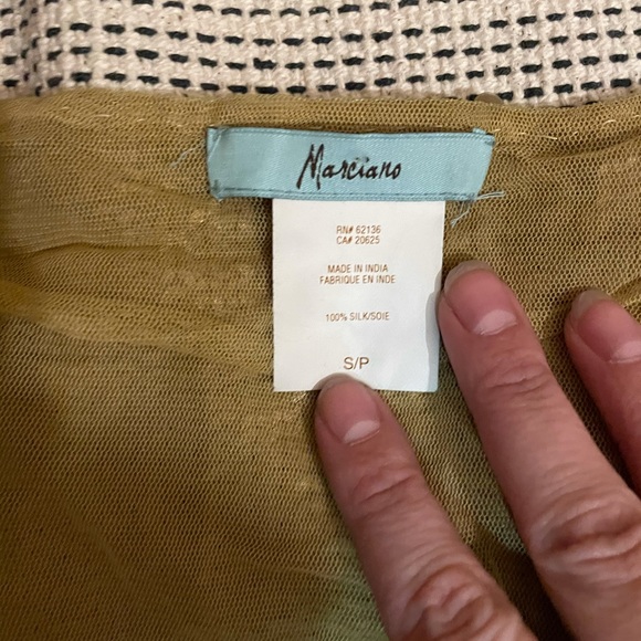 Gold cardigan - Picture 3 of 5